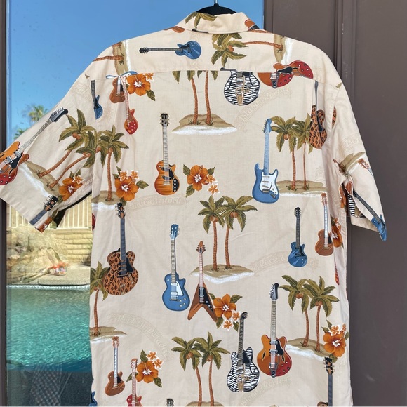 Hilo Hattie Island Rock Guitar+Floral Hawaiian Camp Shirt M - Picture 8 of 10